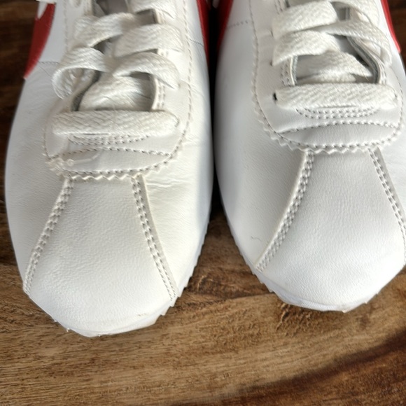 Nike Cortez Size 7.5 - Picture 2 of 10